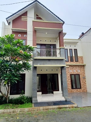 Jual Rumah Solo Baru